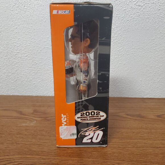 Home Decor - Bobblehead - NASCAR Tony Stewart by Forever Collectibles 7.5 inch - Picture 4 of 5